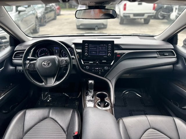 2023 Toyota Camry Hybrid SE Nightshade