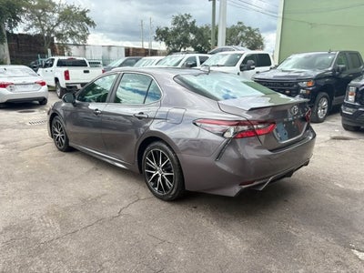 2023 Toyota Camry Hybrid SE Nightshade