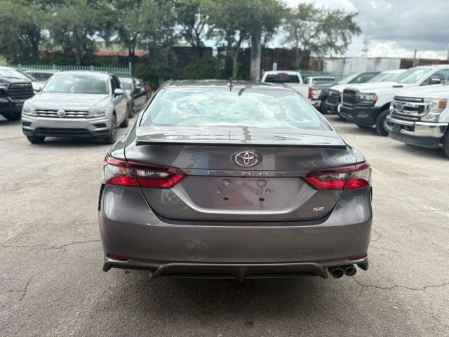 2023 Toyota Camry Hybrid SE Nightshade