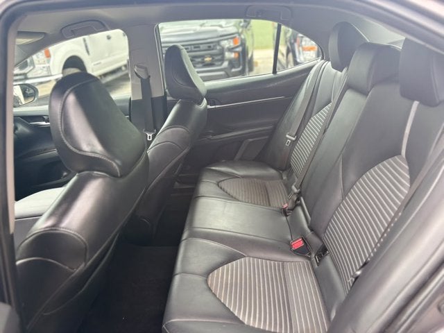 2023 Toyota Camry Hybrid SE Nightshade