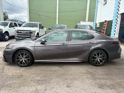 2023 Toyota Camry Hybrid SE Nightshade