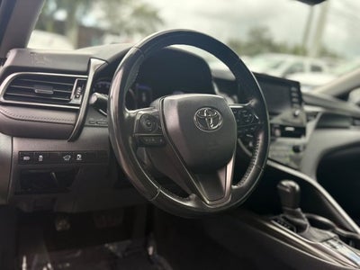 2023 Toyota Camry Hybrid SE Nightshade
