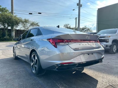 2022 Hyundai Elantra Limited