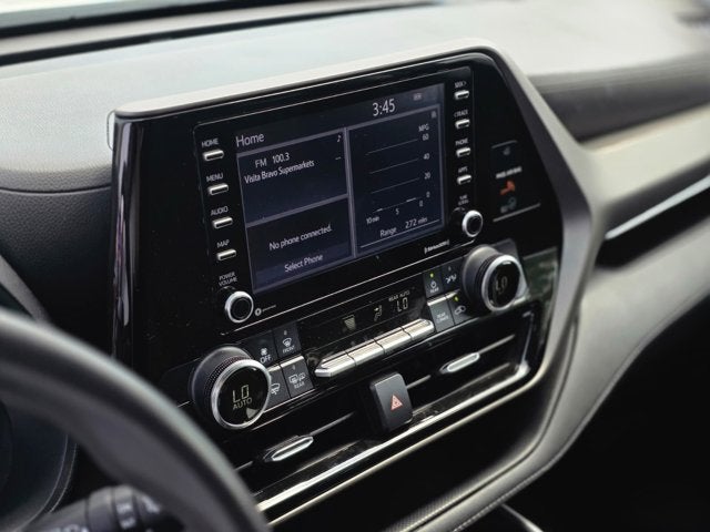 2022 Toyota Highlander L