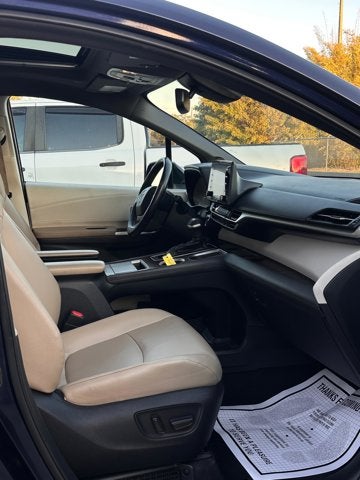 2021 Toyota Sienna XLE