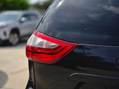 2020 Toyota Sienna LE