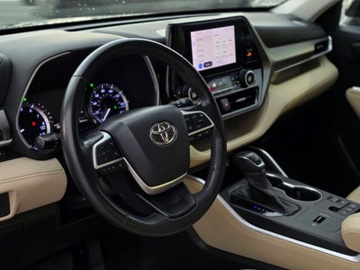 2023 Toyota Highlander XLE
