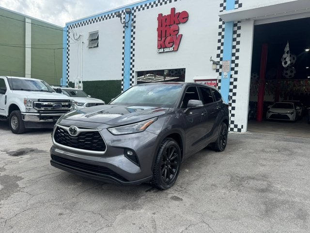 2023 Toyota Highlander LE