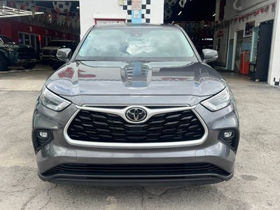 2023 Toyota Highlander LE