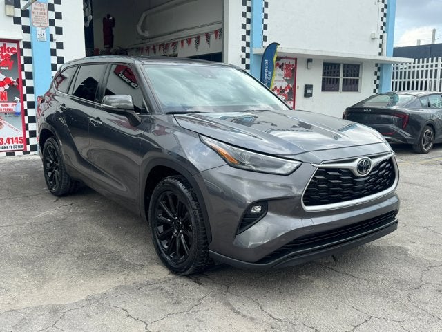 2023 Toyota Highlander LE