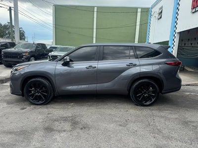 2023 Toyota Highlander LE
