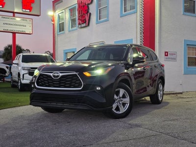 2021 Toyota Highlander LE