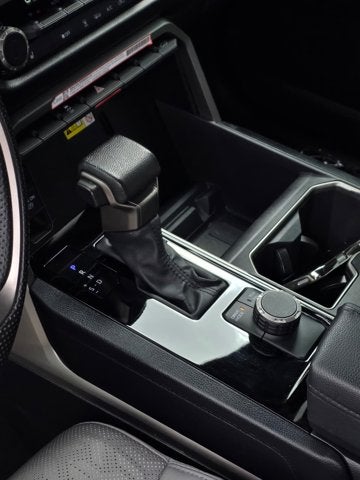 2025 Toyota Tundra 2WD SR5