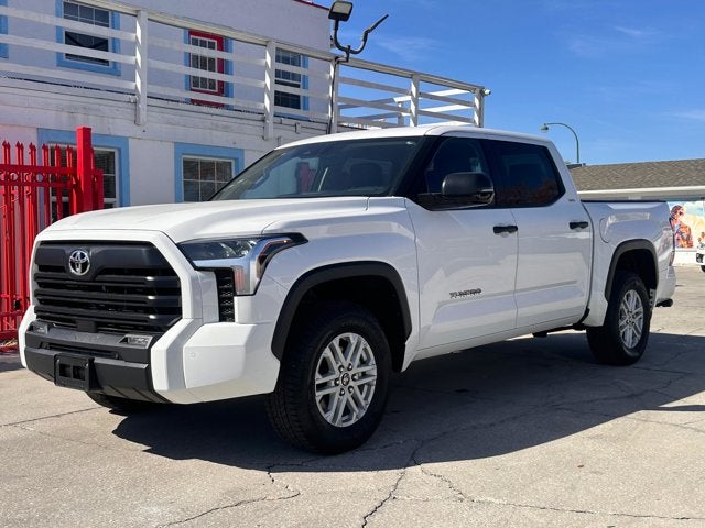 2023 Toyota Tundra 4WD SR5