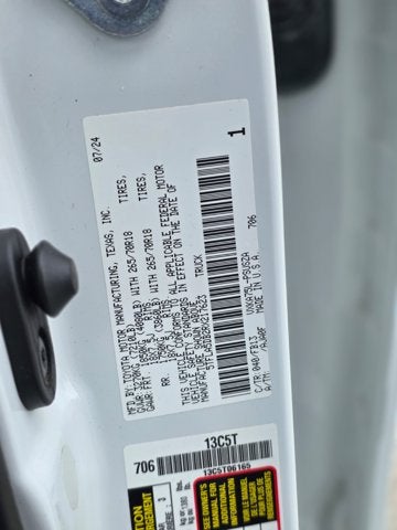 2024 Toyota Tundra 4WD SR5