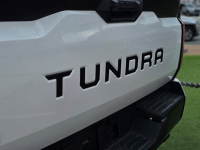 2024 Toyota Tundra 4WD SR5
