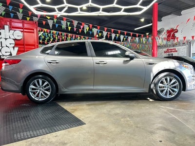 2017 Kia Optima LX