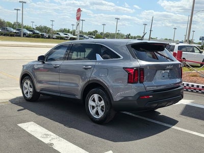 2023 Kia Sorento LX