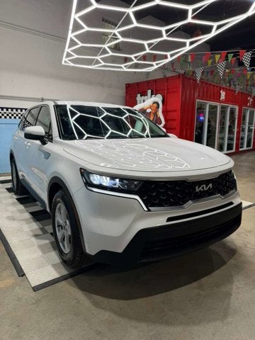 2023 Kia Sorento LX