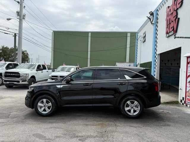 2023 Kia Sorento LX