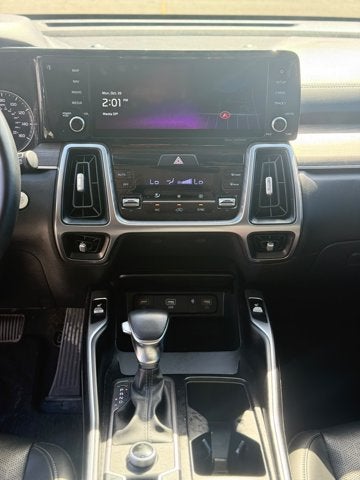 2023 Kia Sorento X-Line EX
