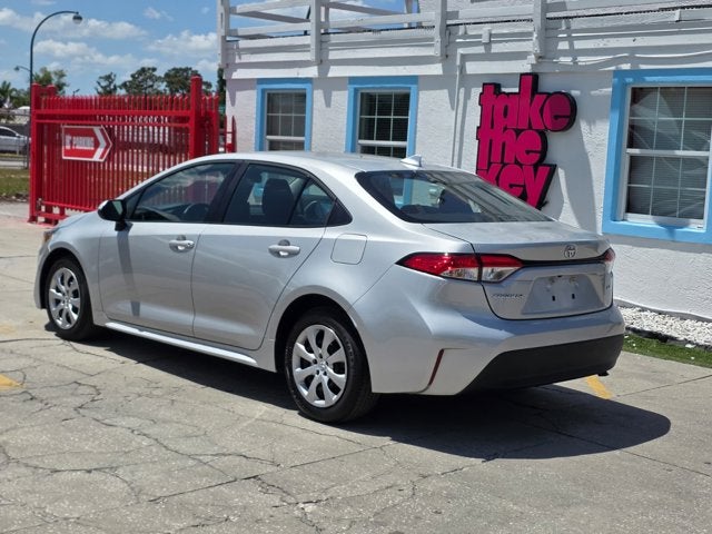 2025 Toyota Corolla LE