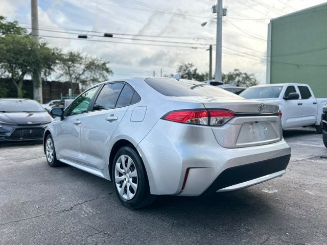 2022 Toyota Corolla LE