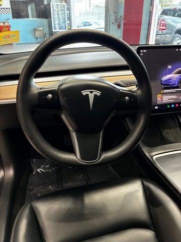 2023 Tesla Model 3 RWD