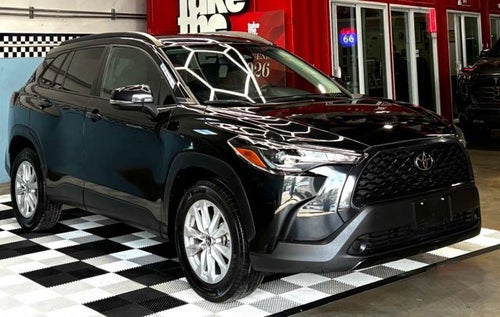 2024 Toyota Corolla Cross LE