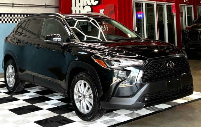 2024 Toyota Corolla Cross LE