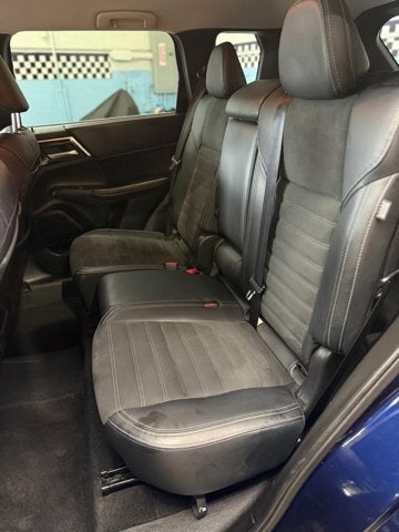 2024 Mitsubishi Outlander SE Black Edition