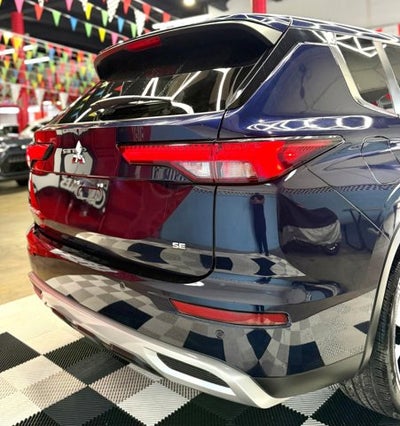 2024 Mitsubishi Outlander SE Black Edition