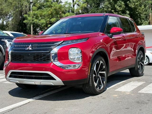 2024 Mitsubishi Outlander SE Black Edition