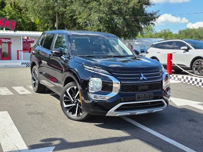 2024 Mitsubishi Outlander SE Black Edition