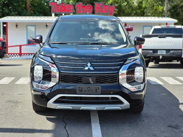 2024 Mitsubishi Outlander SE Black Edition