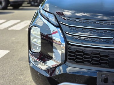 2024 Mitsubishi Outlander SE Black Edition