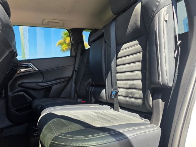 2024 Mitsubishi Outlander SE Black Edition