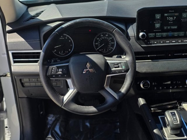 2024 Mitsubishi Outlander SE Black Edition