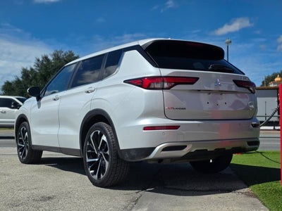 2024 Mitsubishi Outlander SE Black Edition