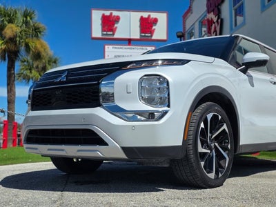 2024 Mitsubishi Outlander SE Black Edition