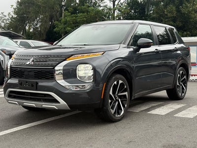2024 Mitsubishi Outlander SE Black Edition