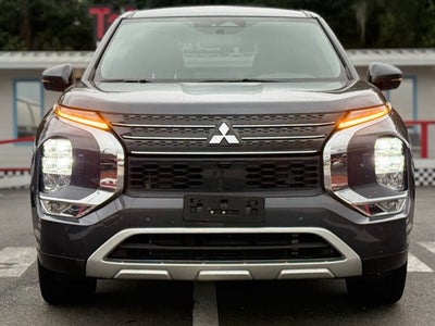 2024 Mitsubishi Outlander SE Black Edition