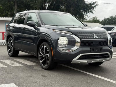 2024 Mitsubishi Outlander SE Black Edition