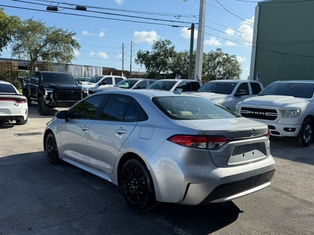 2022 Toyota Corolla LE