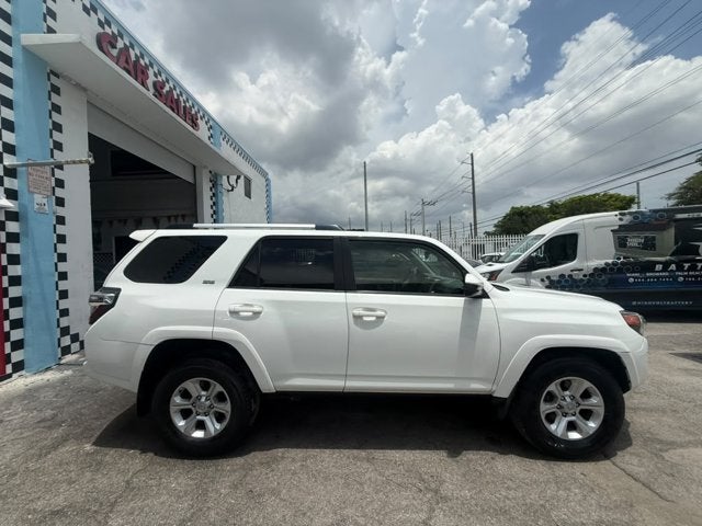 2022 Toyota 4Runner SR5