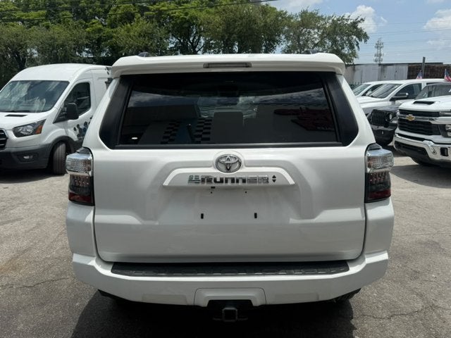 2022 Toyota 4Runner SR5