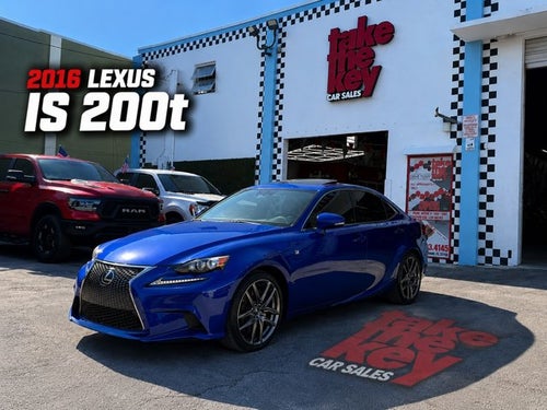 2016 Lexus IS 200t 4dr Sdn