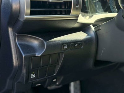 2016 Lexus IS 200t 4dr Sdn