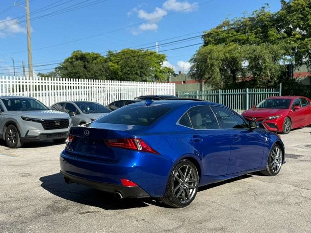 2016 Lexus IS 200t 4dr Sdn