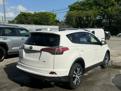 2018 Toyota RAV4 LE